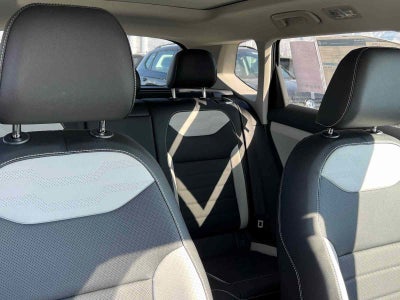 2025 Volkswagen Taos SEL