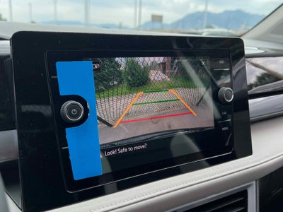 2025 Volkswagen Taos SEL