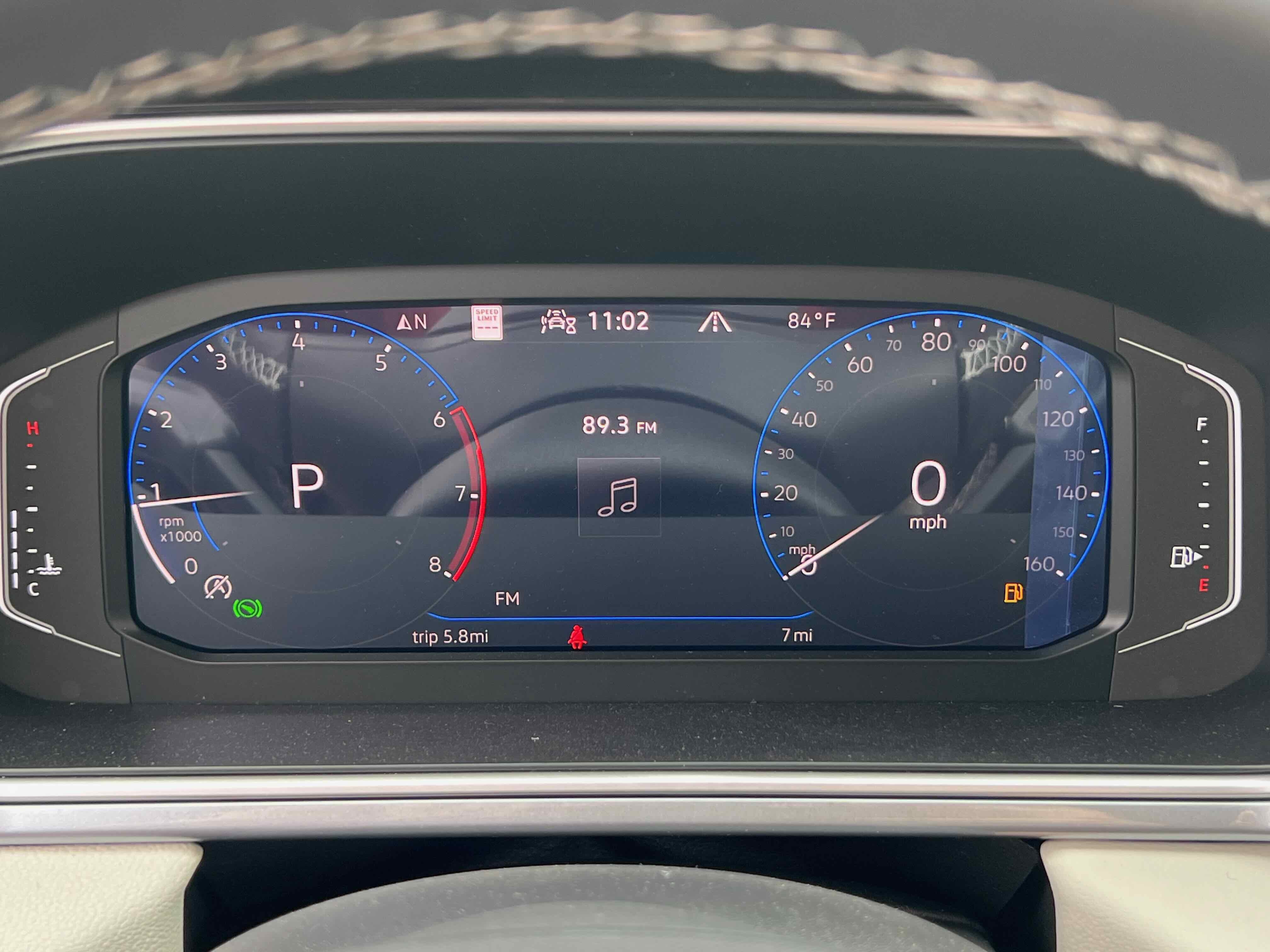 2025 Volkswagen Taos SEL