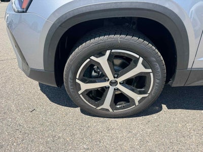 2025 Volkswagen Taos SEL