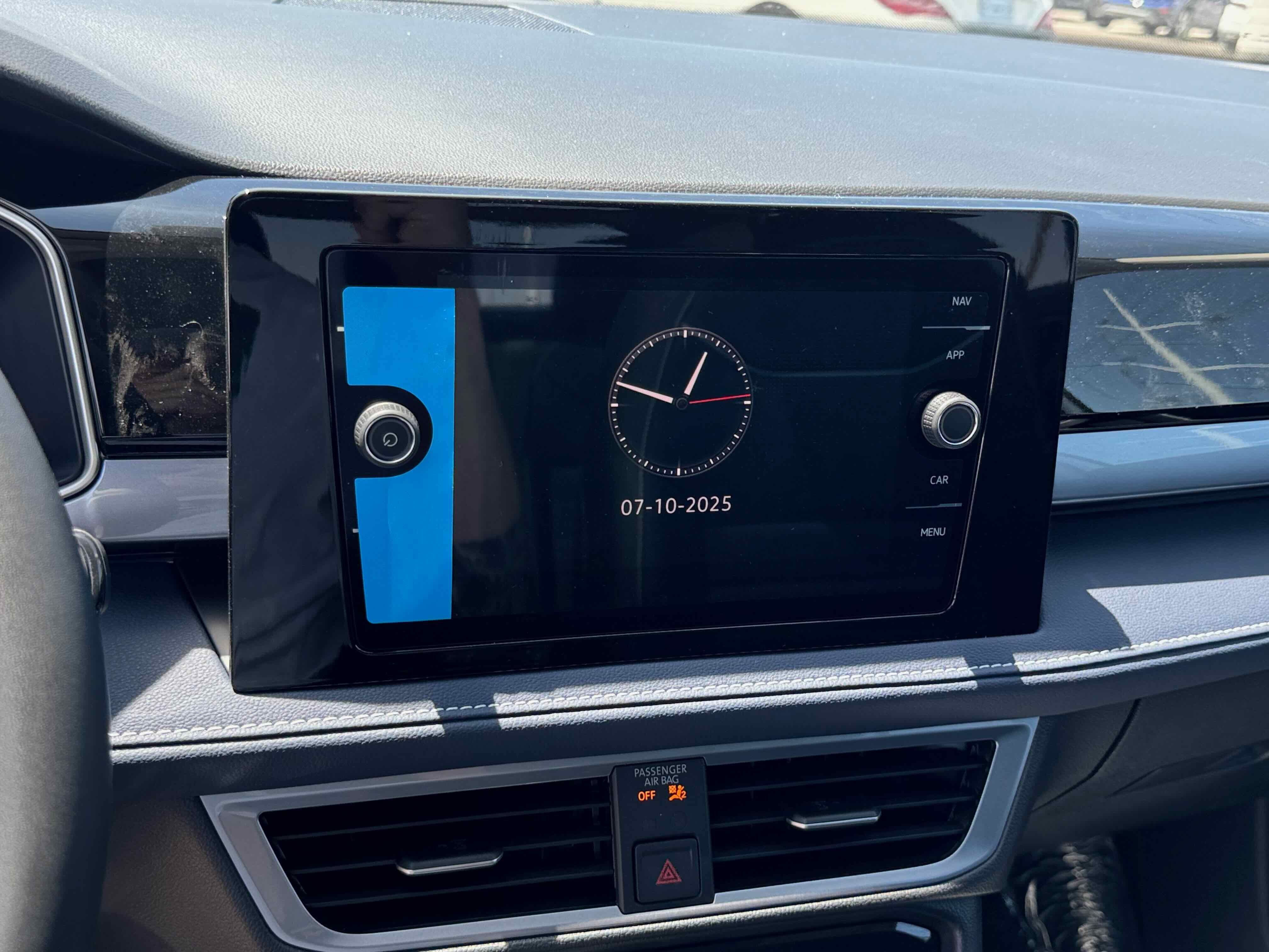 2025 Volkswagen Taos SEL