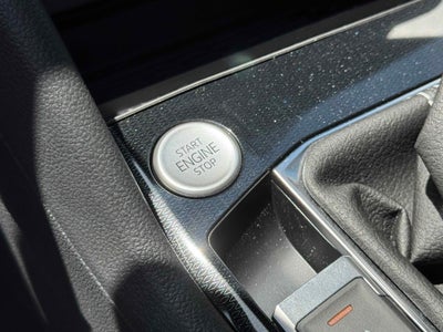 2025 Volkswagen Taos SEL