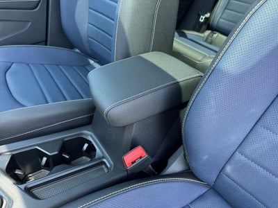 2025 Volkswagen Taos SEL