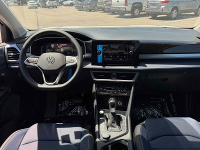 2025 Volkswagen Taos SEL