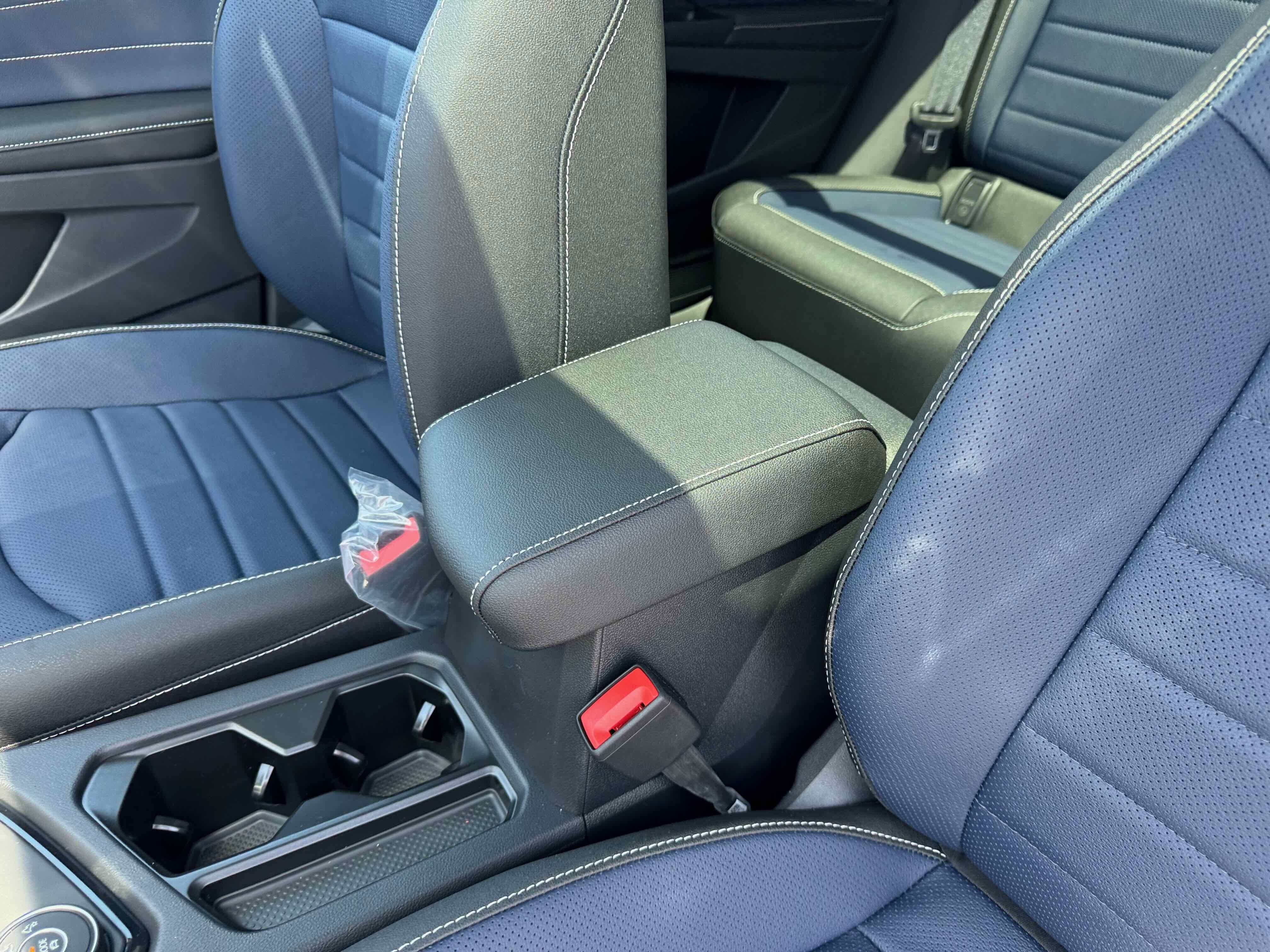 2025 Volkswagen Taos SEL