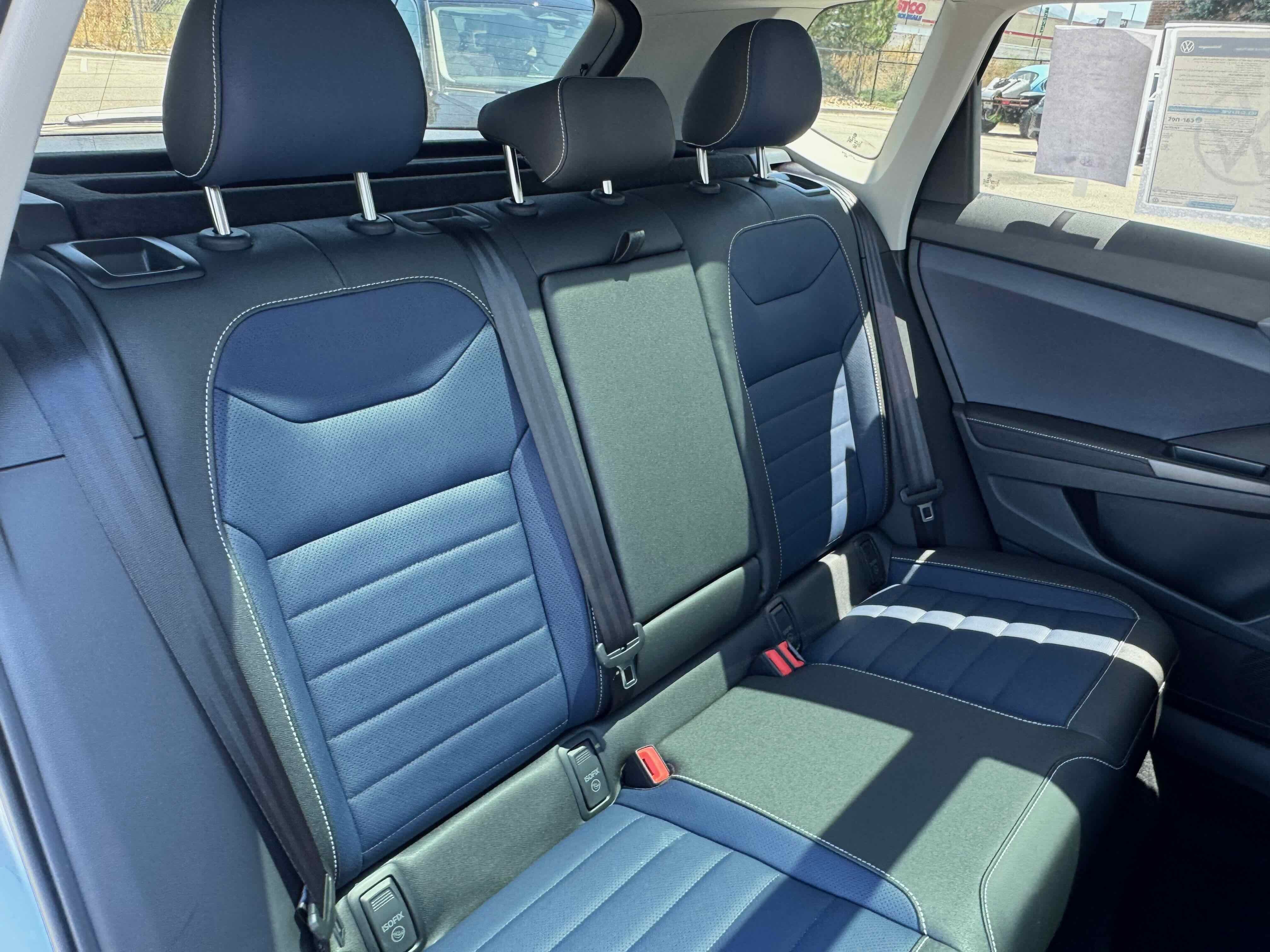 2025 Volkswagen Taos SEL