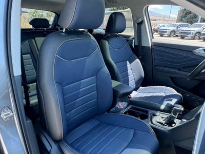 2025 Volkswagen Taos SEL