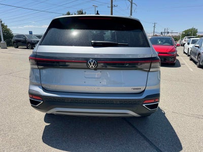 2025 Volkswagen Taos SEL