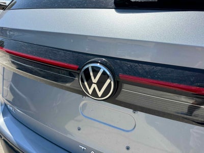 2025 Volkswagen Taos SEL