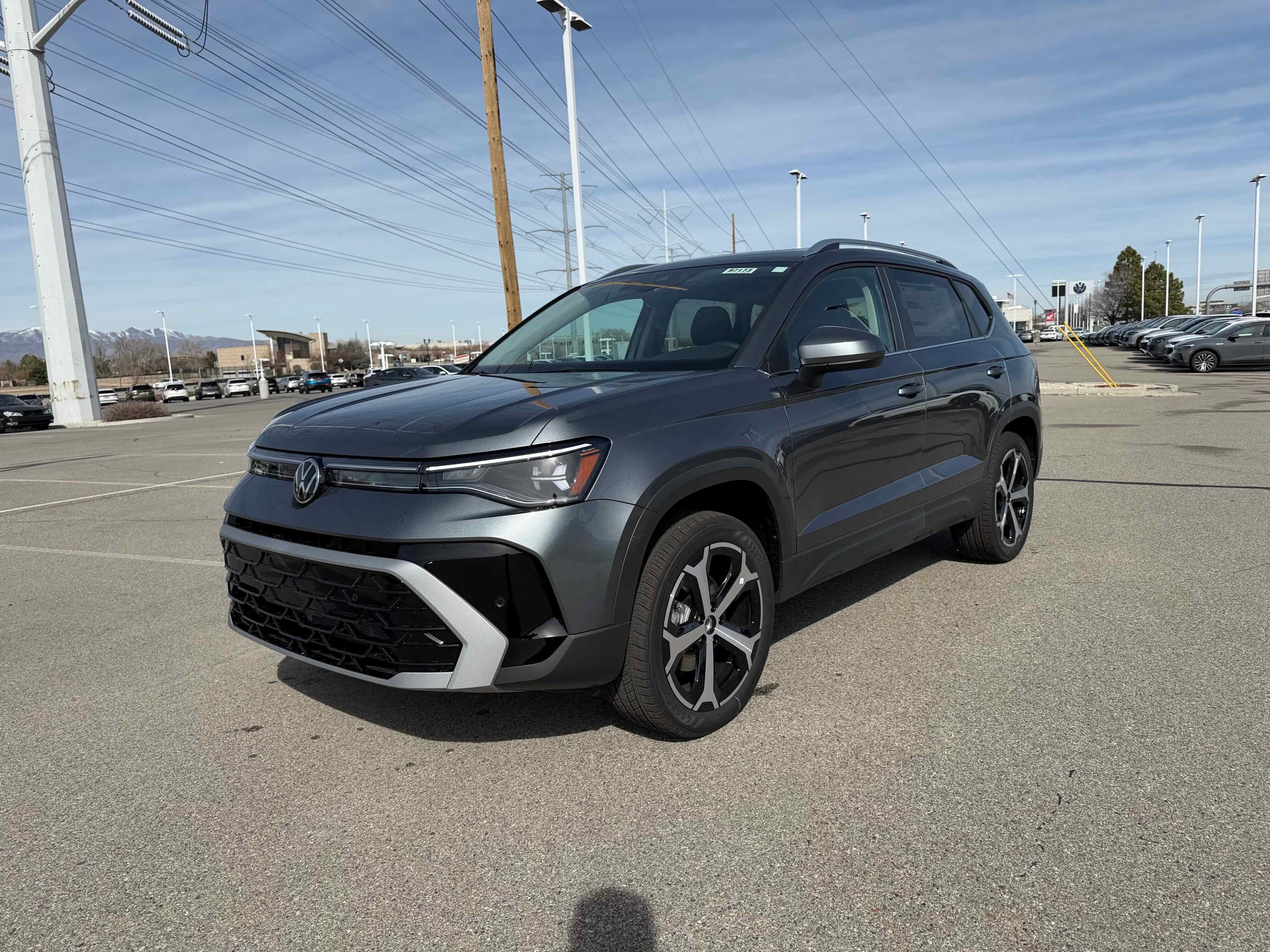 2026 Volkswagen Taos SEL