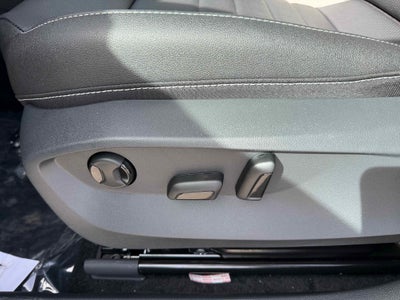 2026 Volkswagen Taos SEL