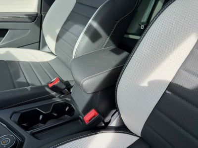 2026 Volkswagen Taos SEL