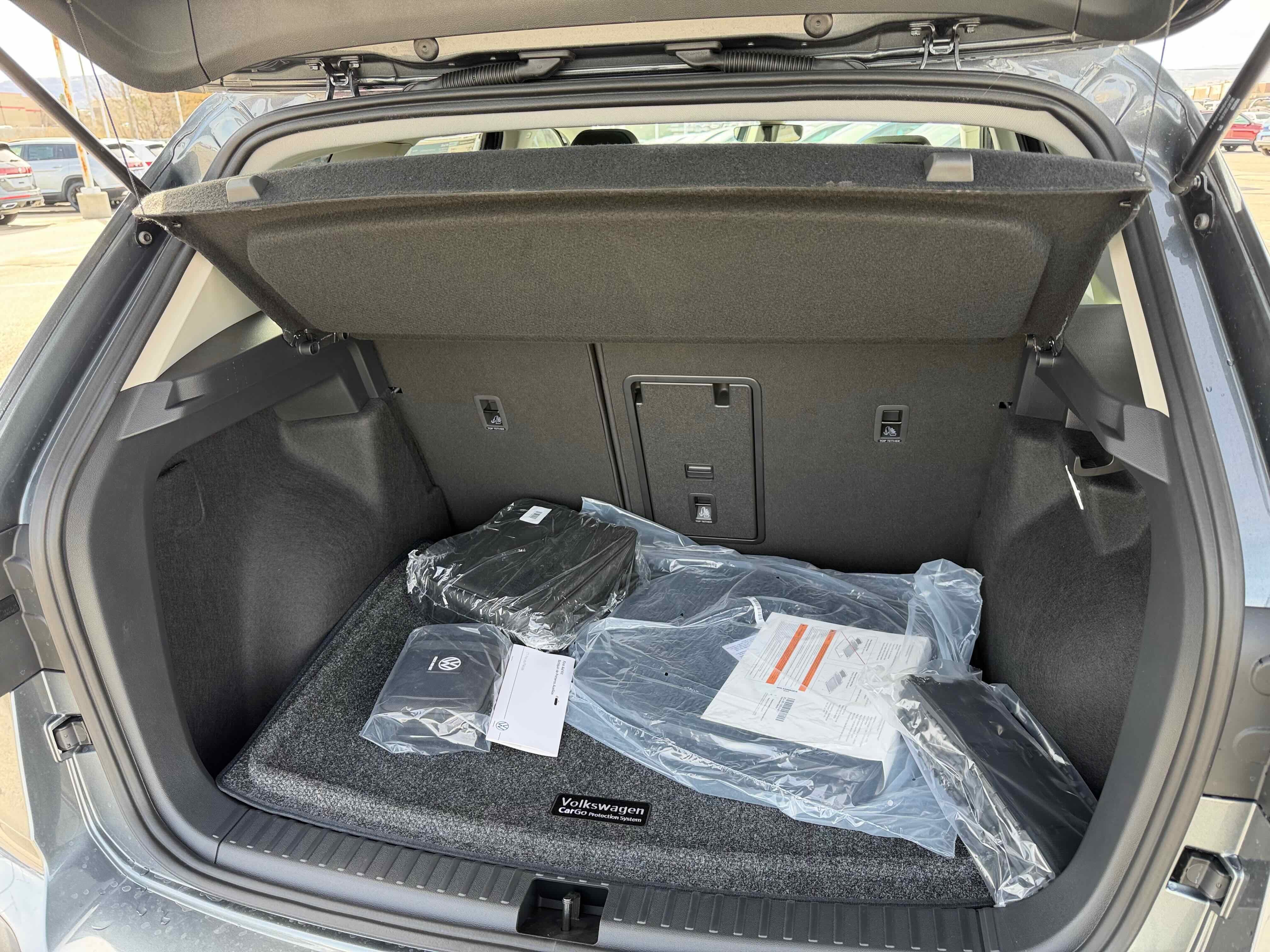 2026 Volkswagen Taos SEL