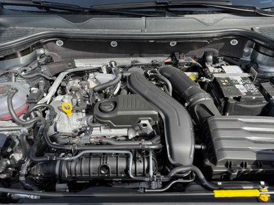 2026 Volkswagen Taos SEL