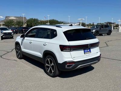 2025 Volkswagen Taos SEL