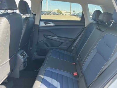 2025 Volkswagen Taos SEL