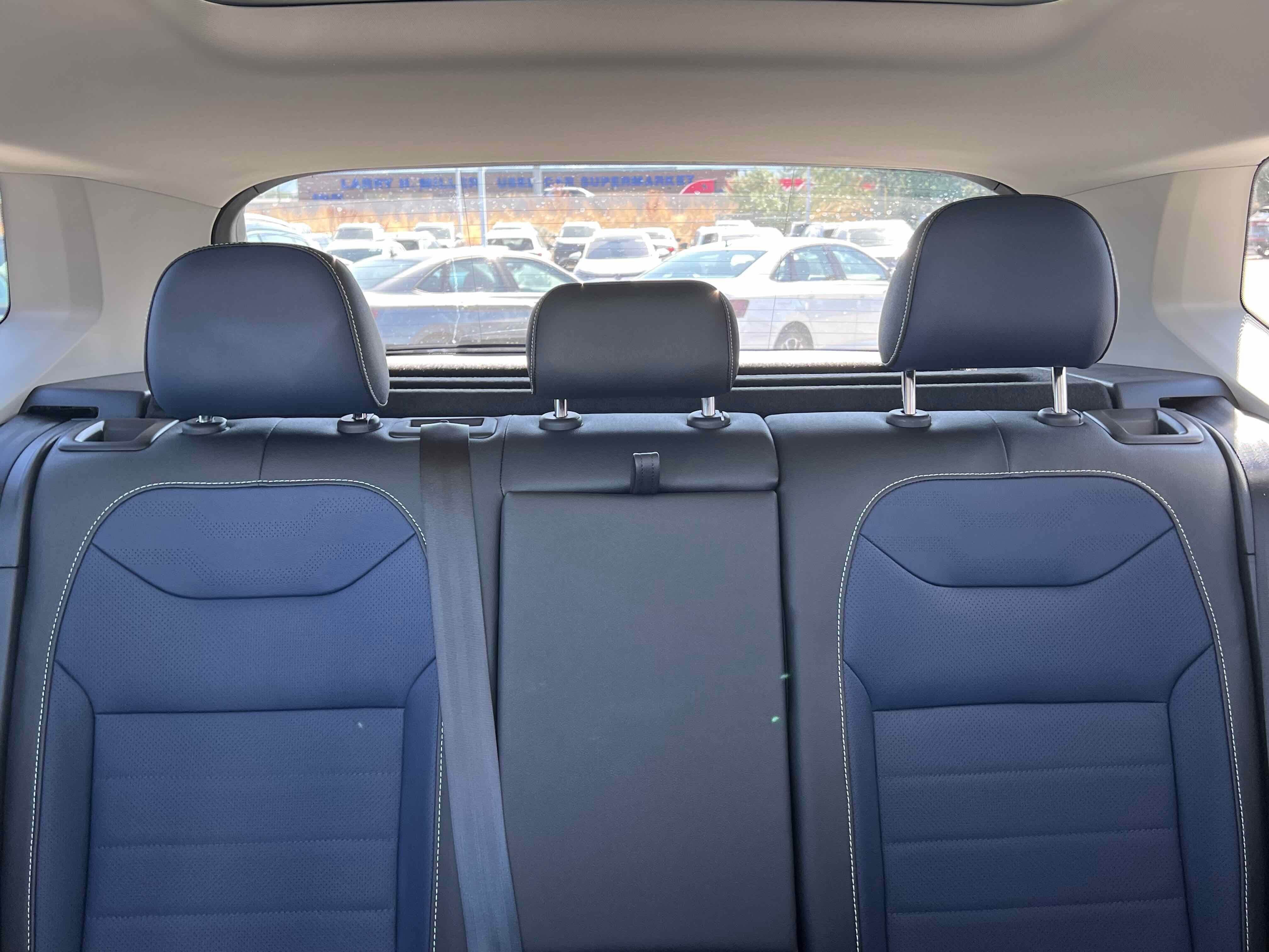 2025 Volkswagen Taos SEL