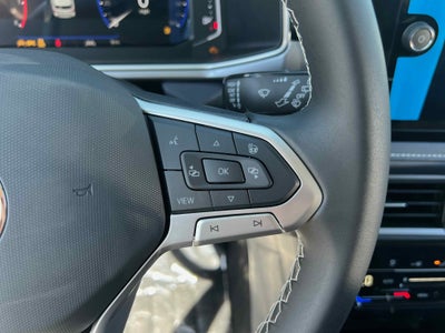 2025 Volkswagen Taos SEL