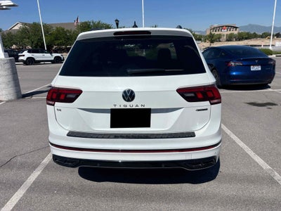 2024 Volkswagen Tiguan SE R-Line Black