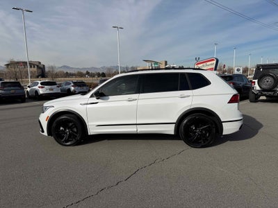 2024 Volkswagen Tiguan SE R-Line Black