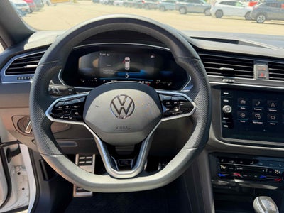 2024 Volkswagen Tiguan SE R-Line Black