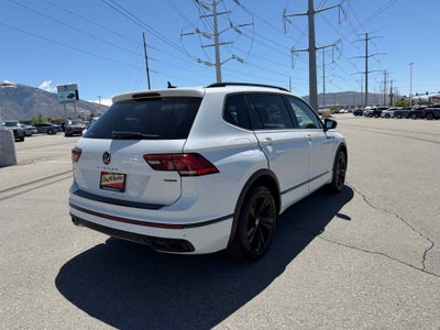 2024 Volkswagen Tiguan SE R-Line Black