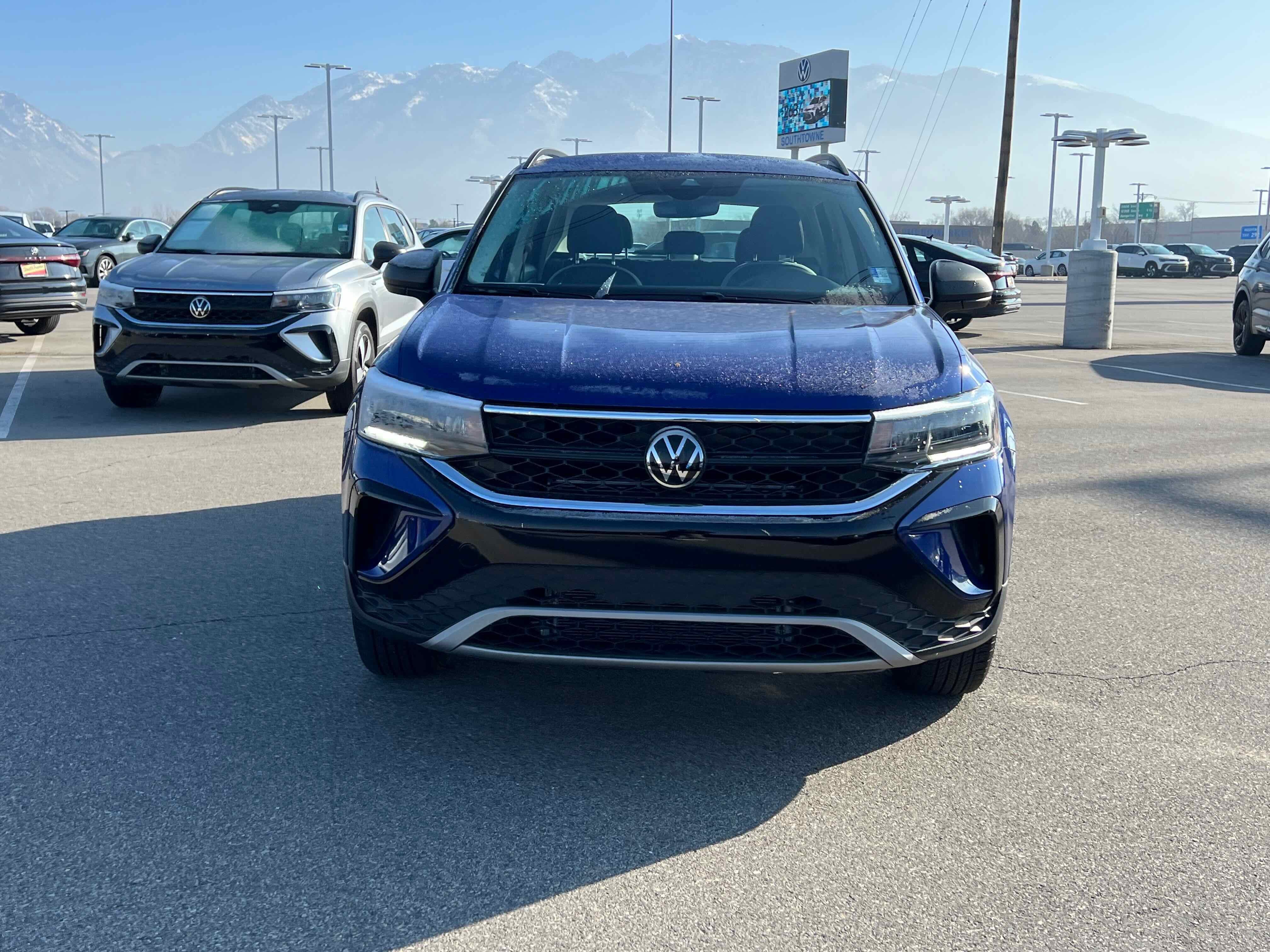 2024 Volkswagen Taos S