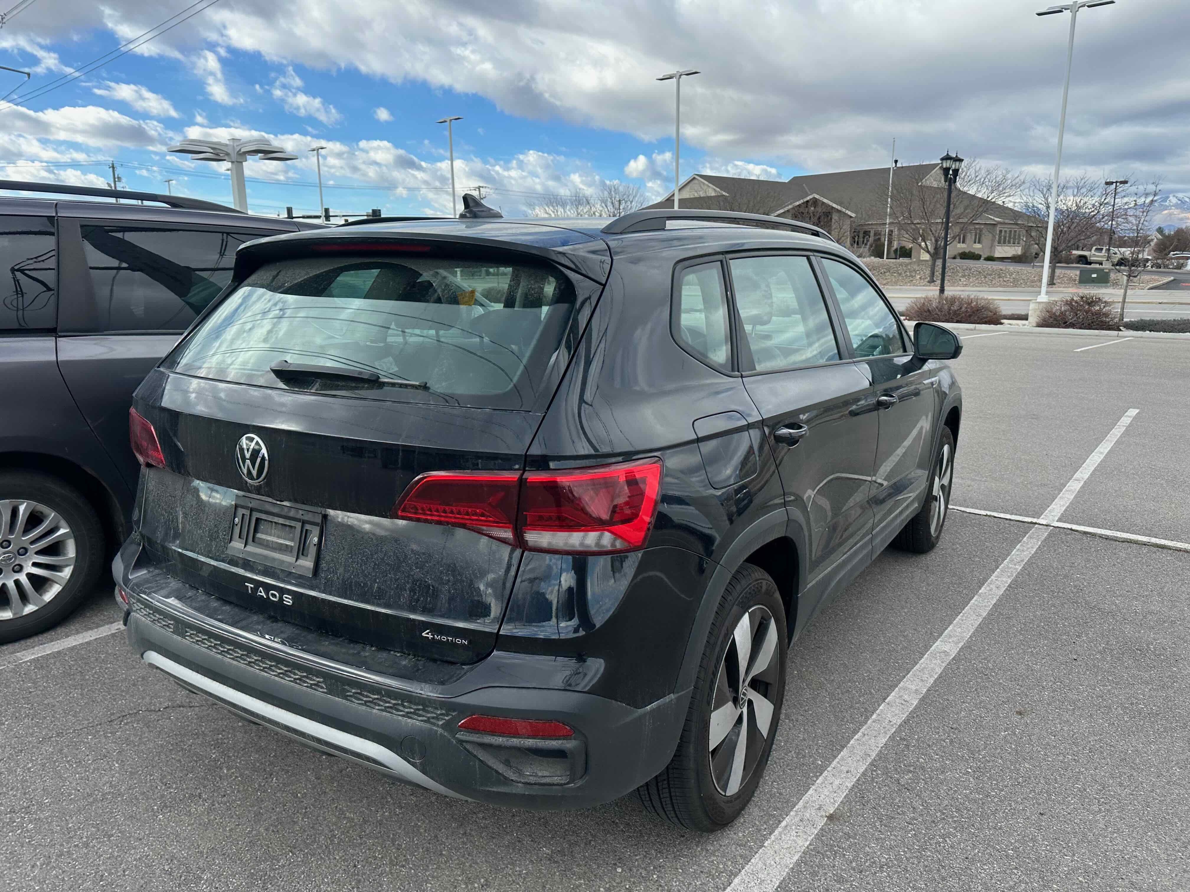 2024 Volkswagen Taos S