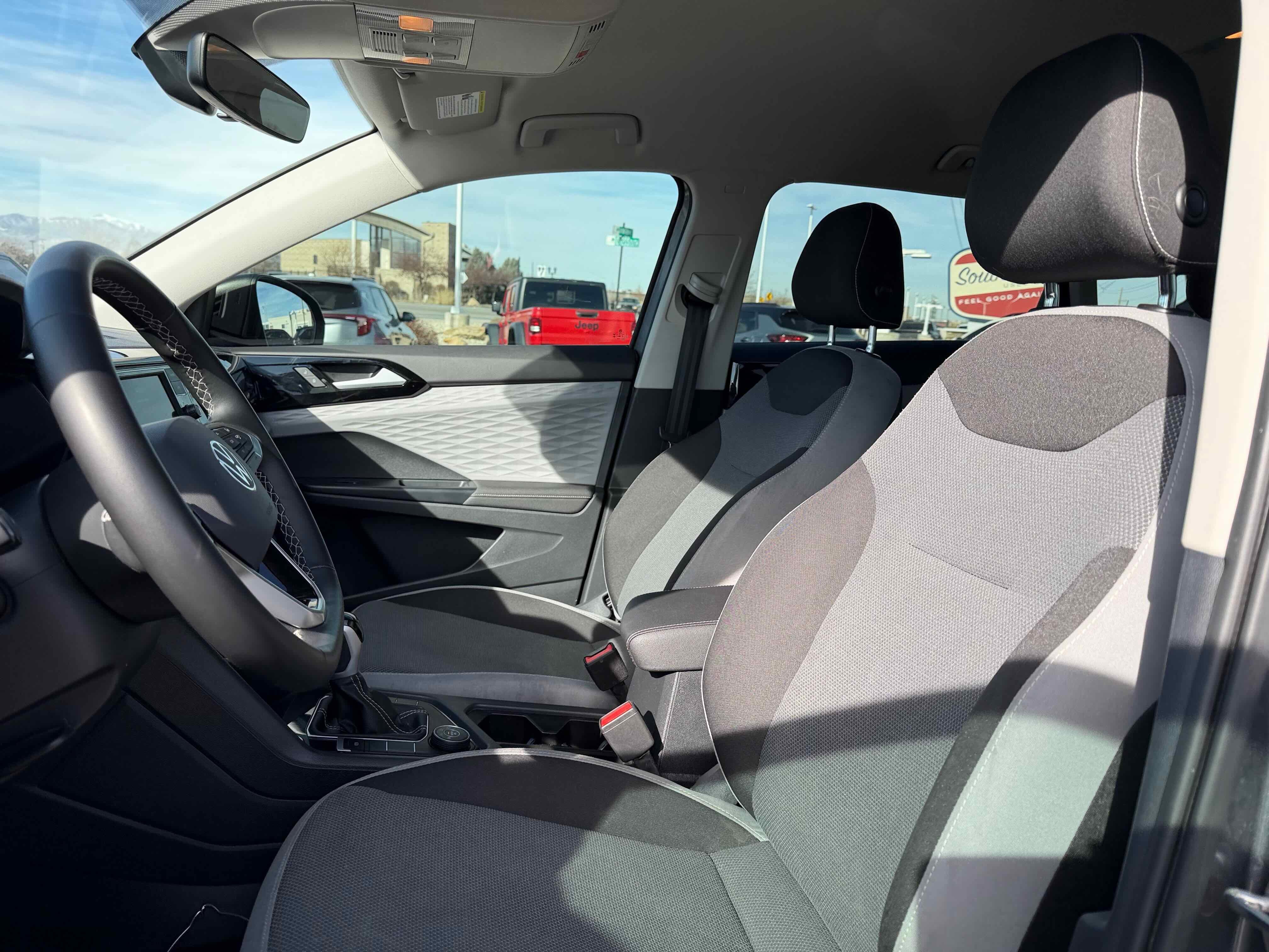 2024 Volkswagen Taos S