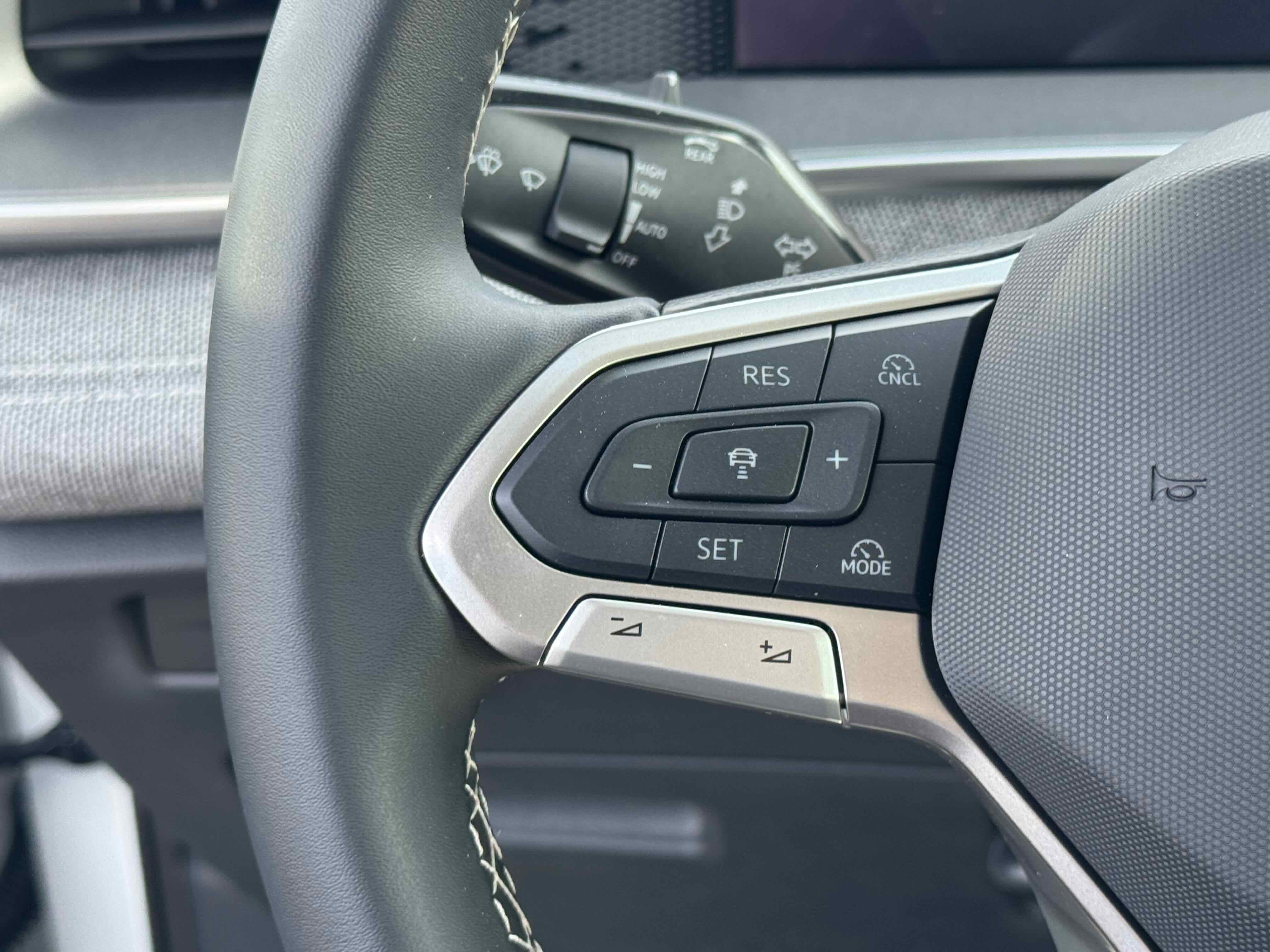 2025 Volkswagen Tiguan S