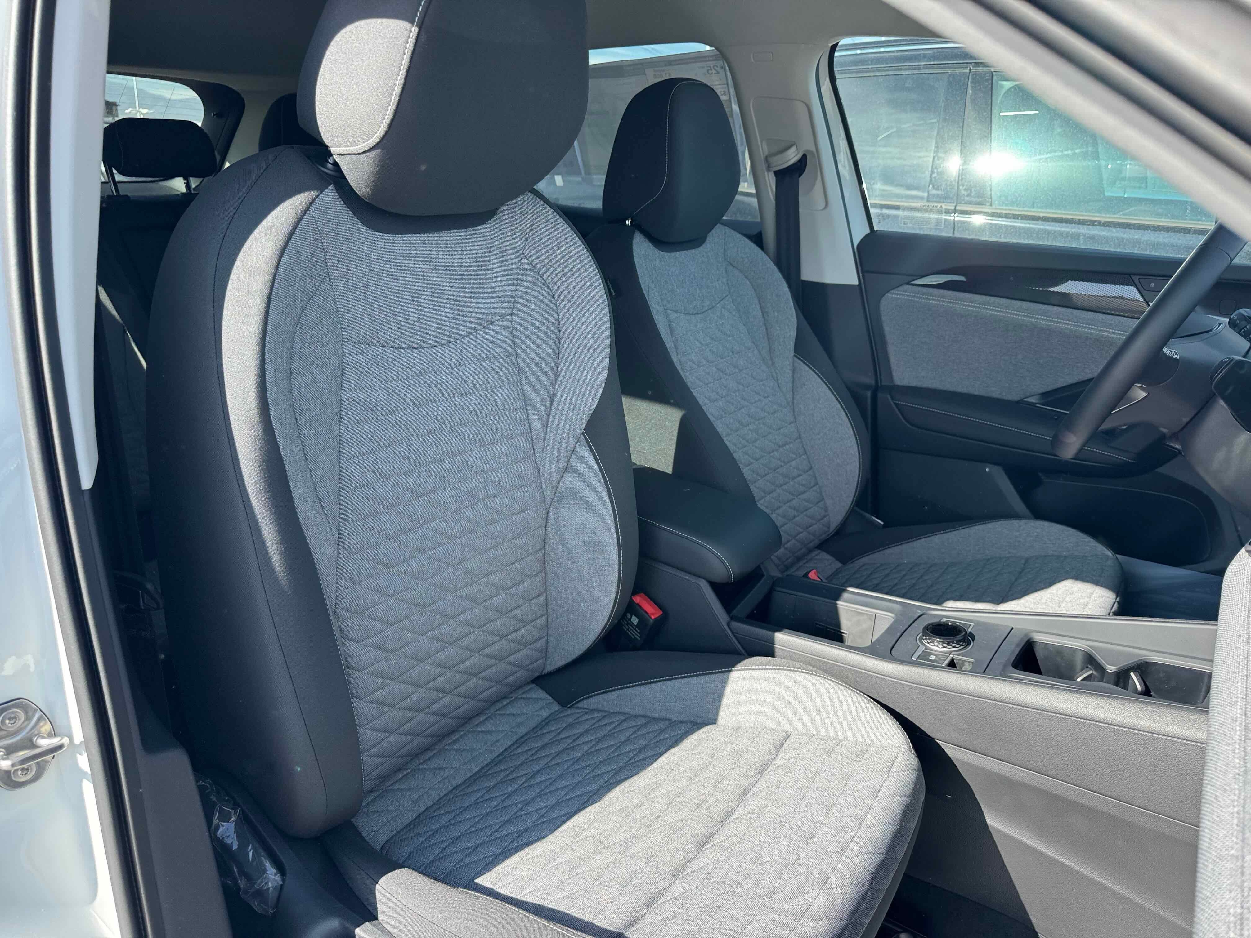 2025 Volkswagen Tiguan S