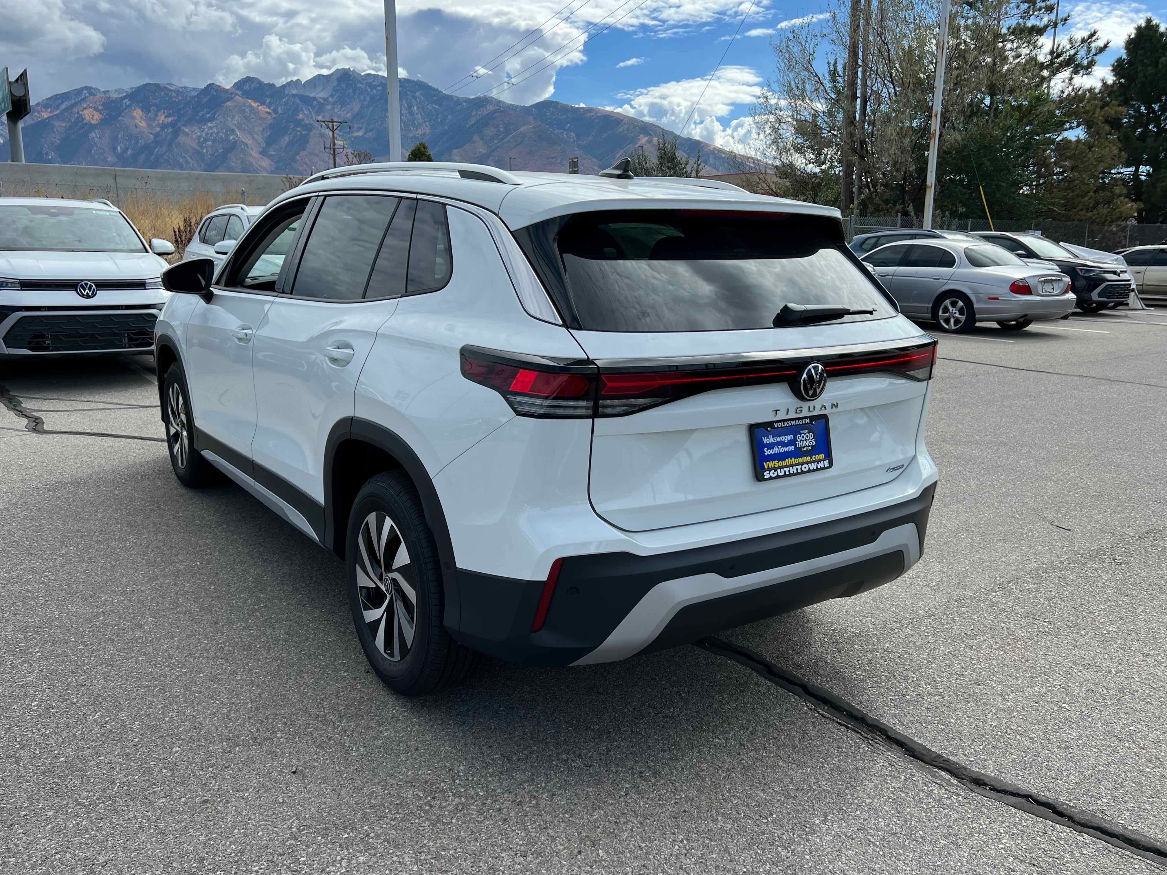 2025 Volkswagen Tiguan S