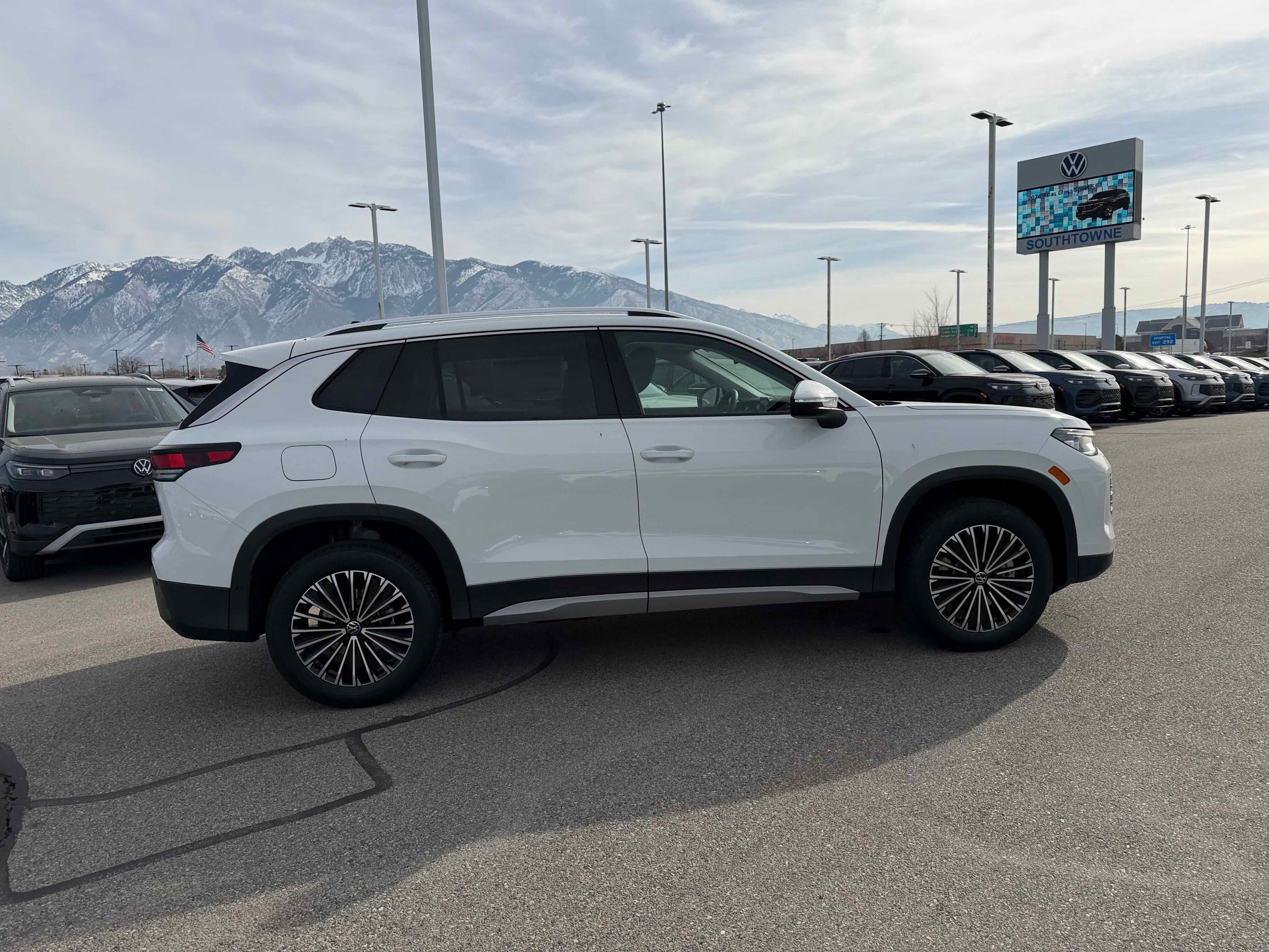 2026 Volkswagen Tiguan S