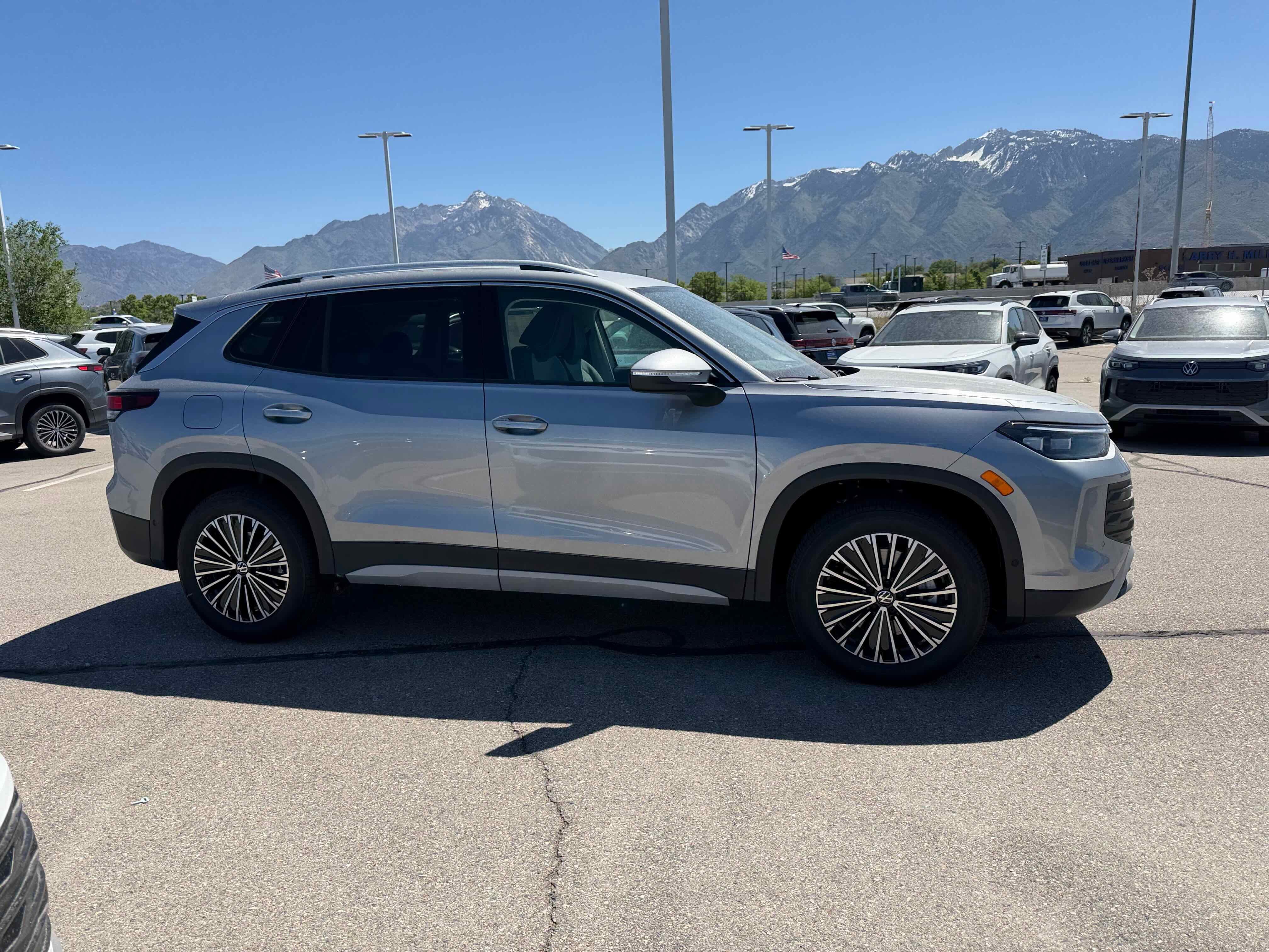 2026 Volkswagen Tiguan S