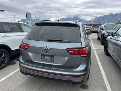 2023 Volkswagen Tiguan SE R-Line Black