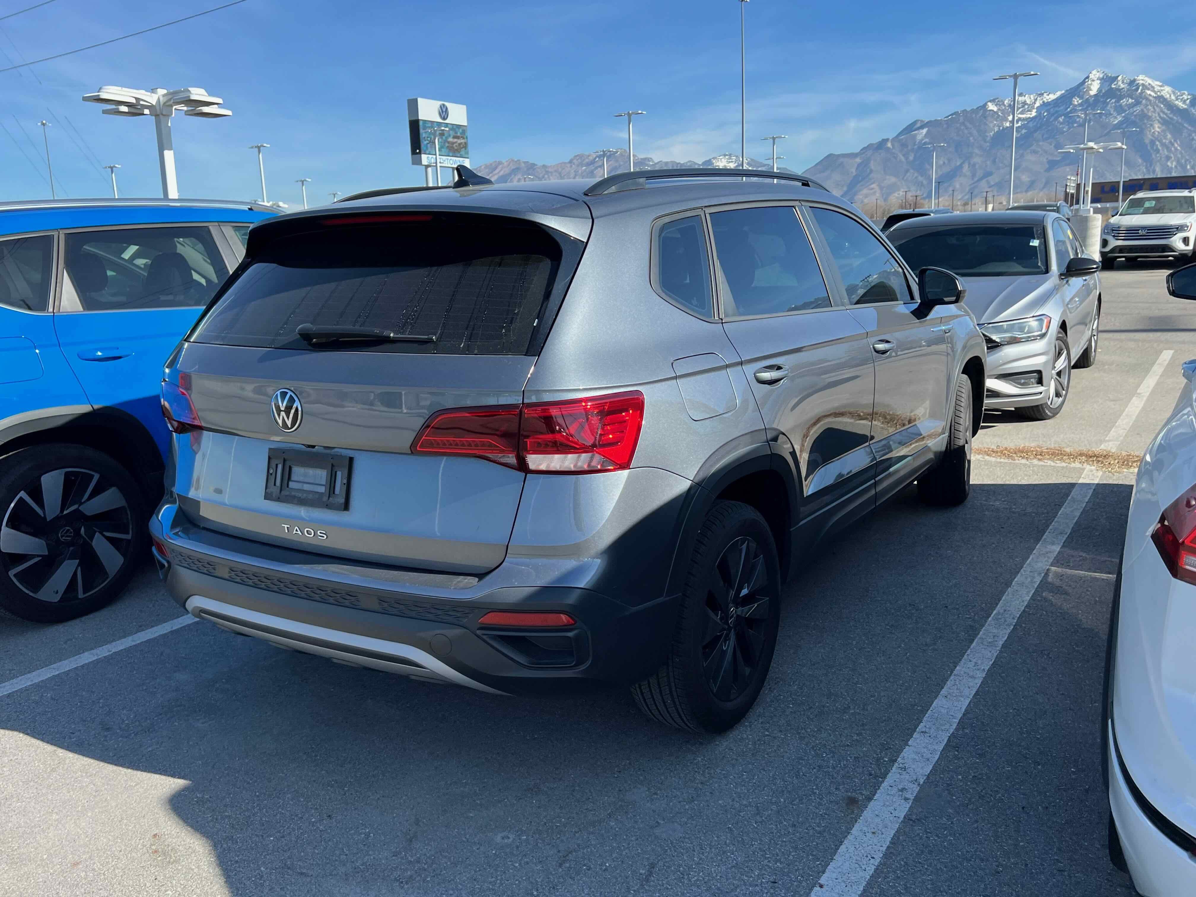 2023 Volkswagen Taos S