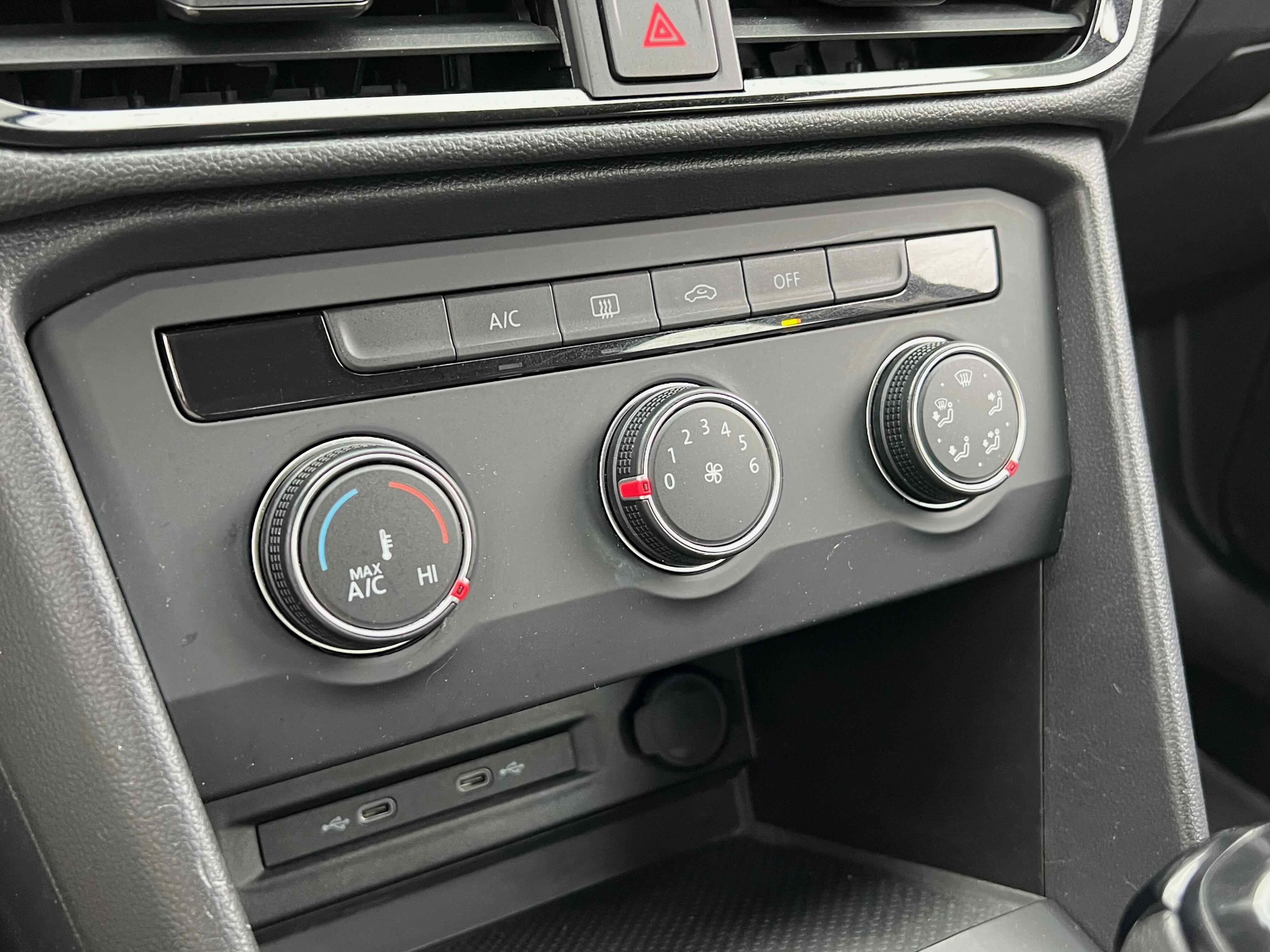 2022 Volkswagen Taos S