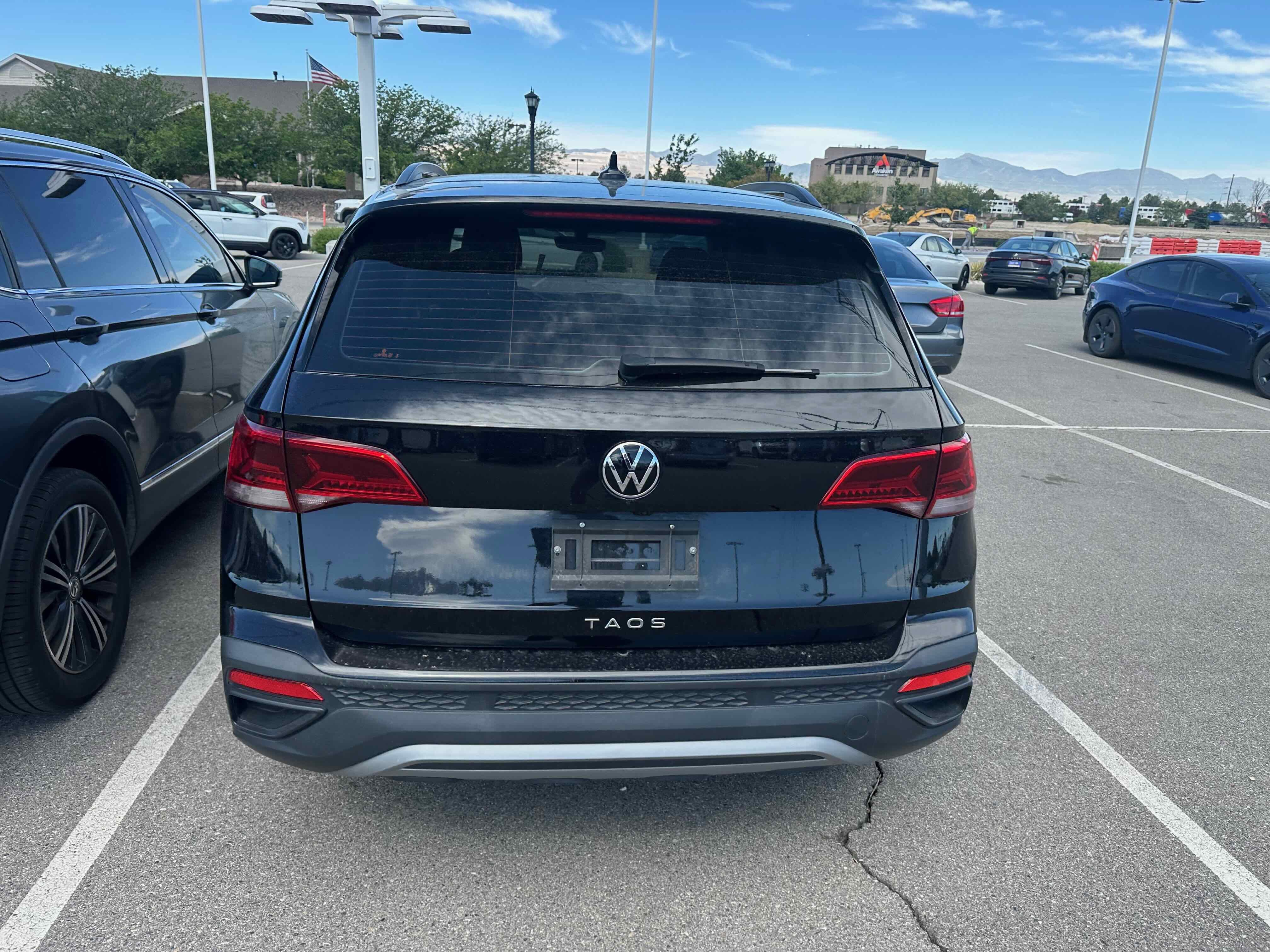2023 Volkswagen Taos S