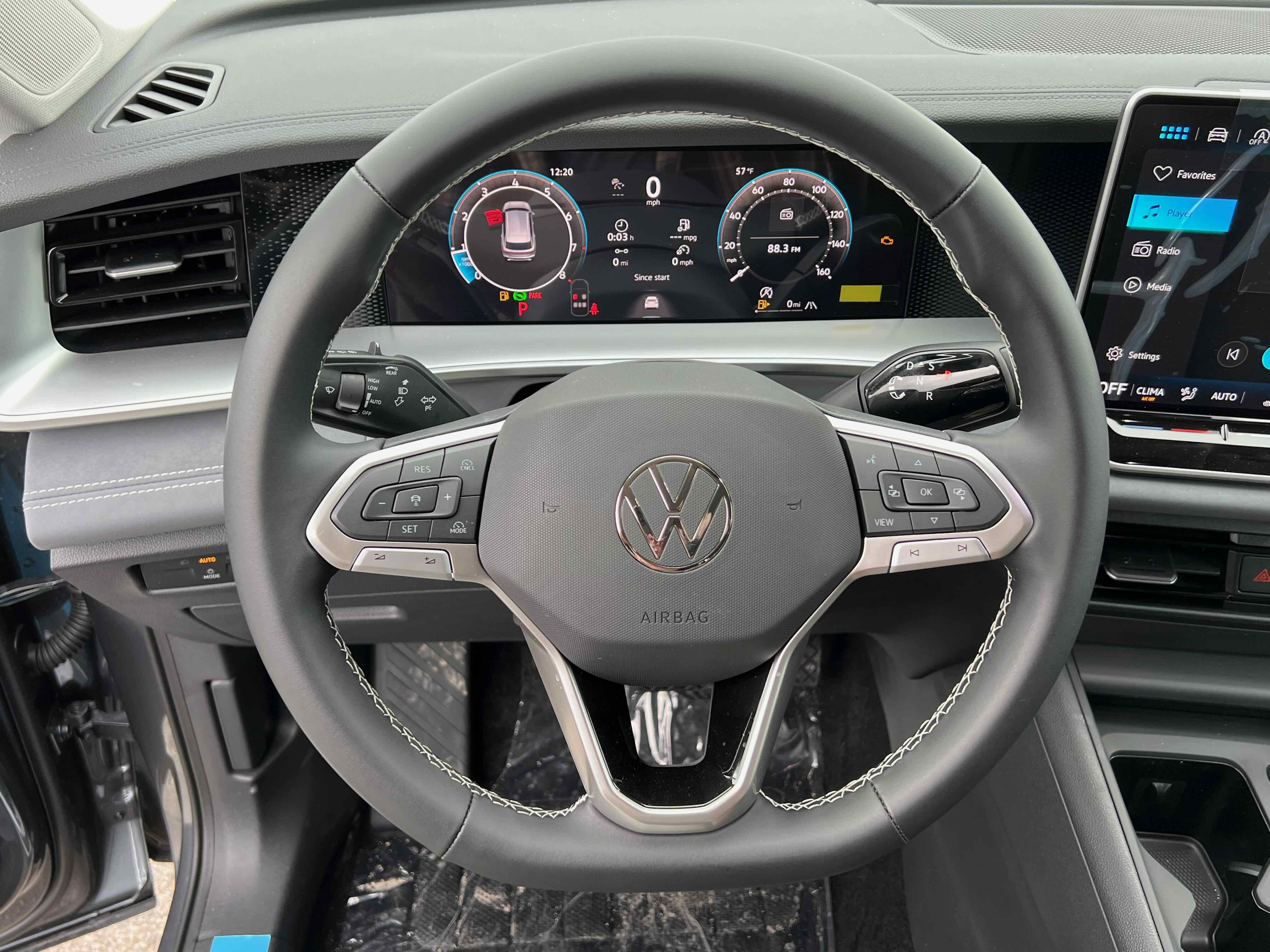 2026 Volkswagen Tiguan SE