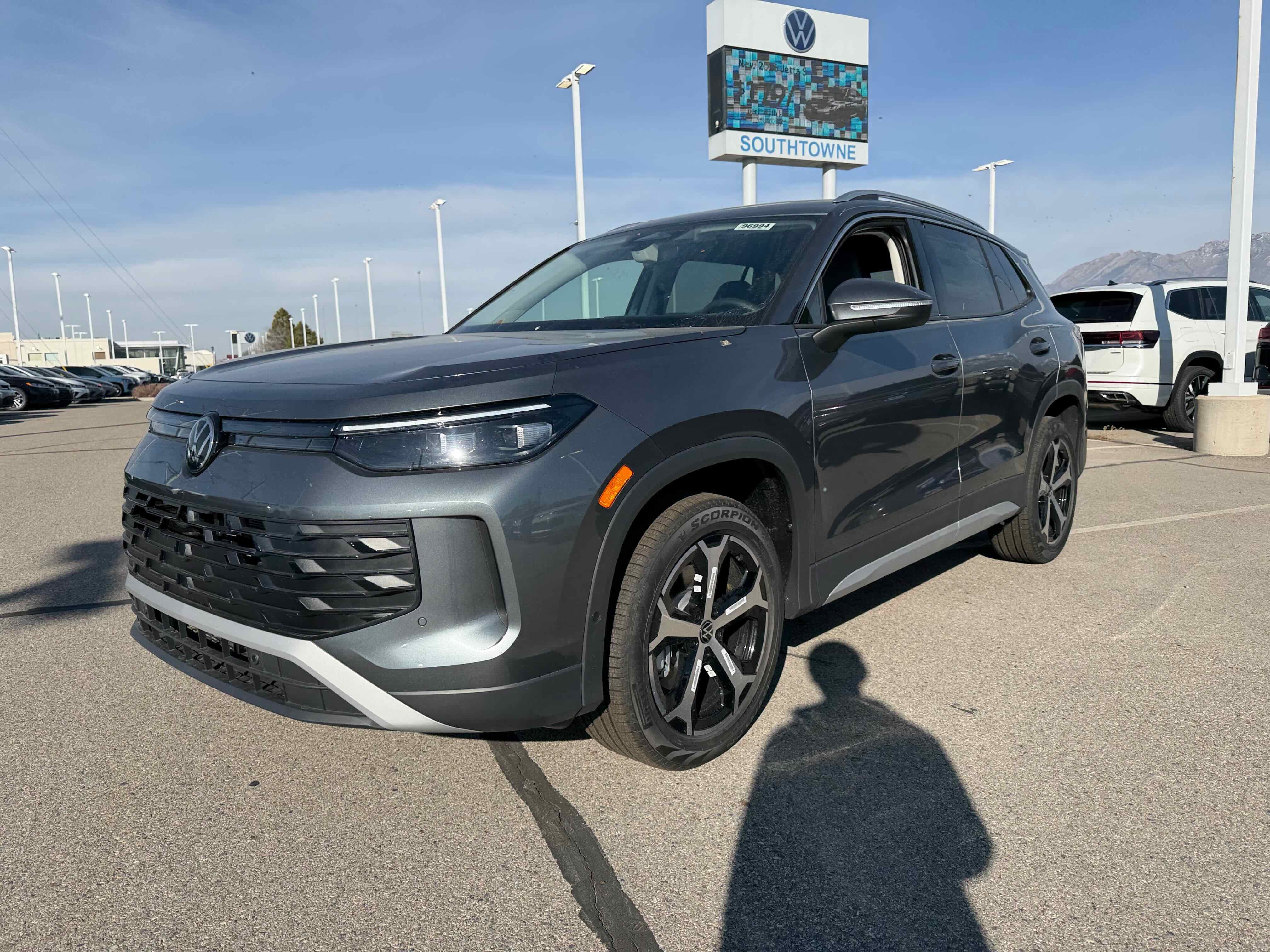 2026 Volkswagen Tiguan SE