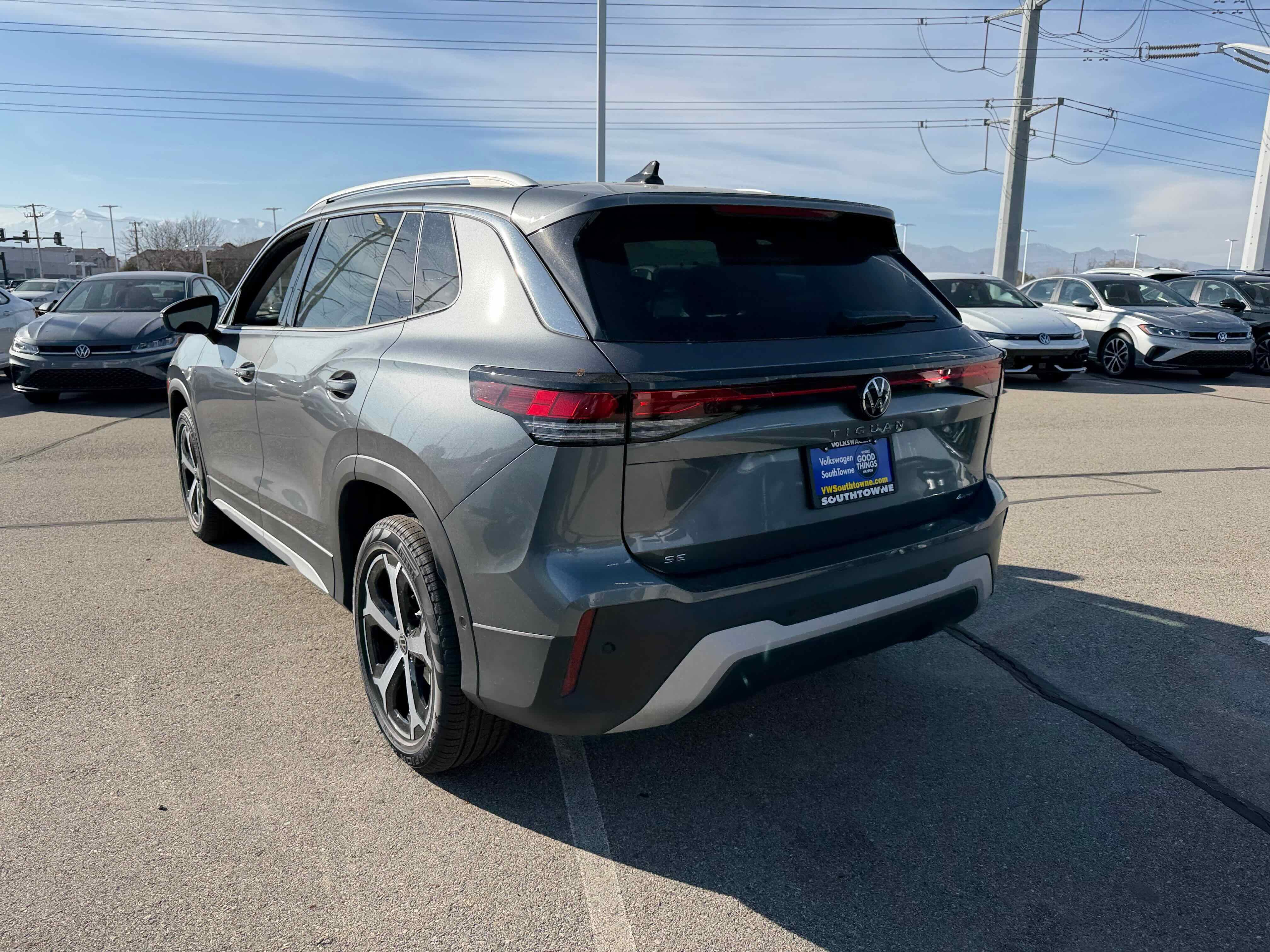 2026 Volkswagen Tiguan SE