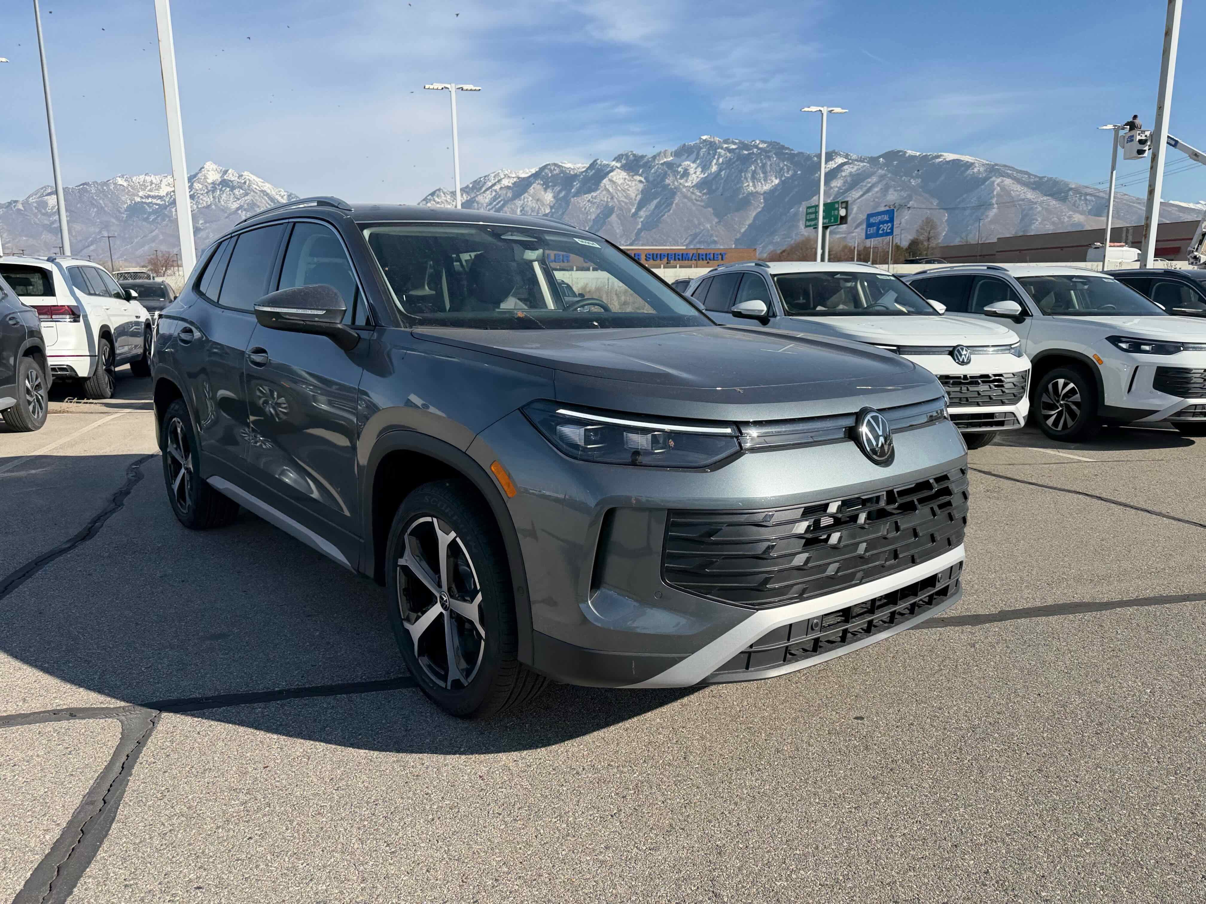 2026 Volkswagen Tiguan SE