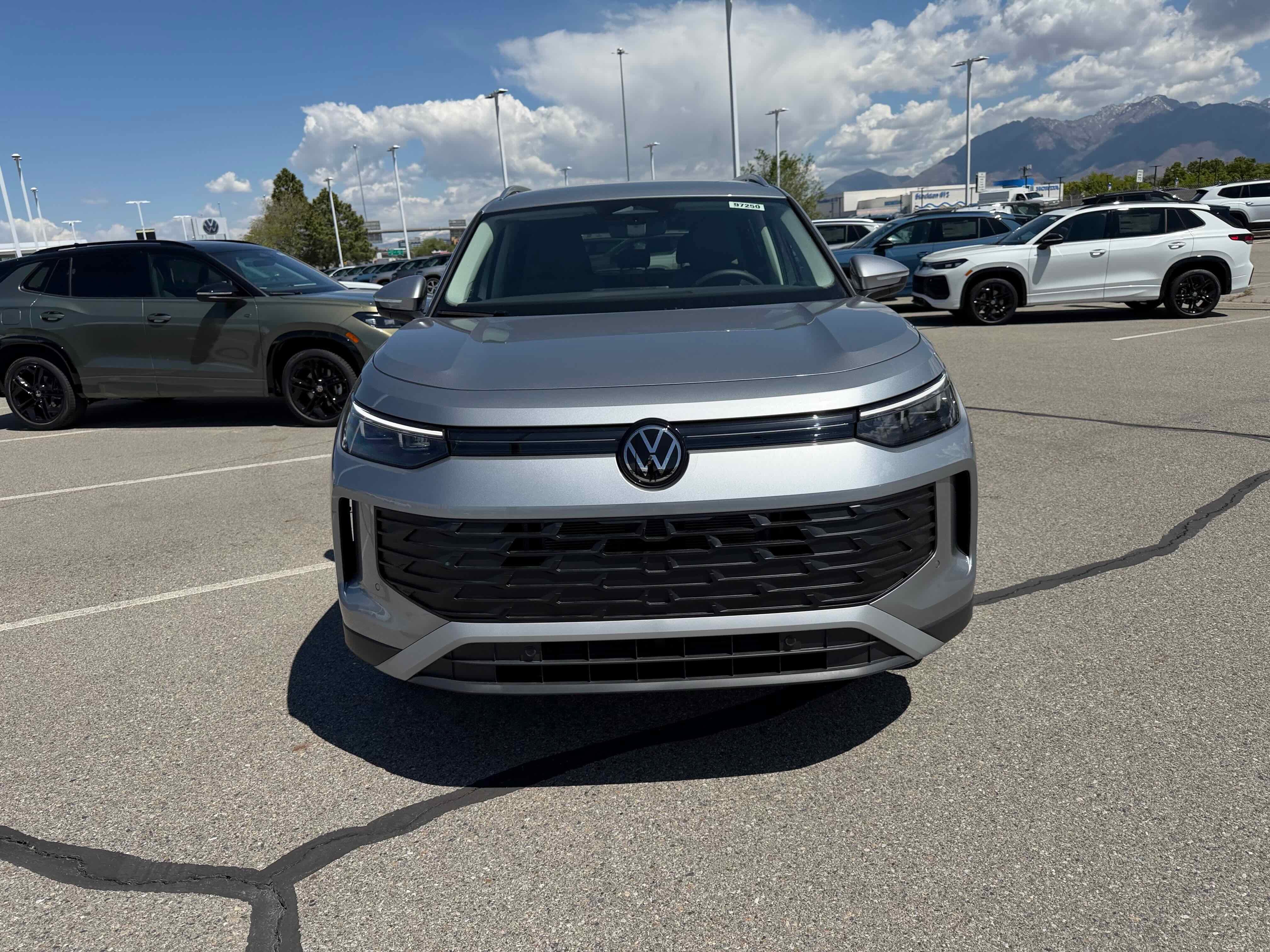 2026 Volkswagen Tiguan SE