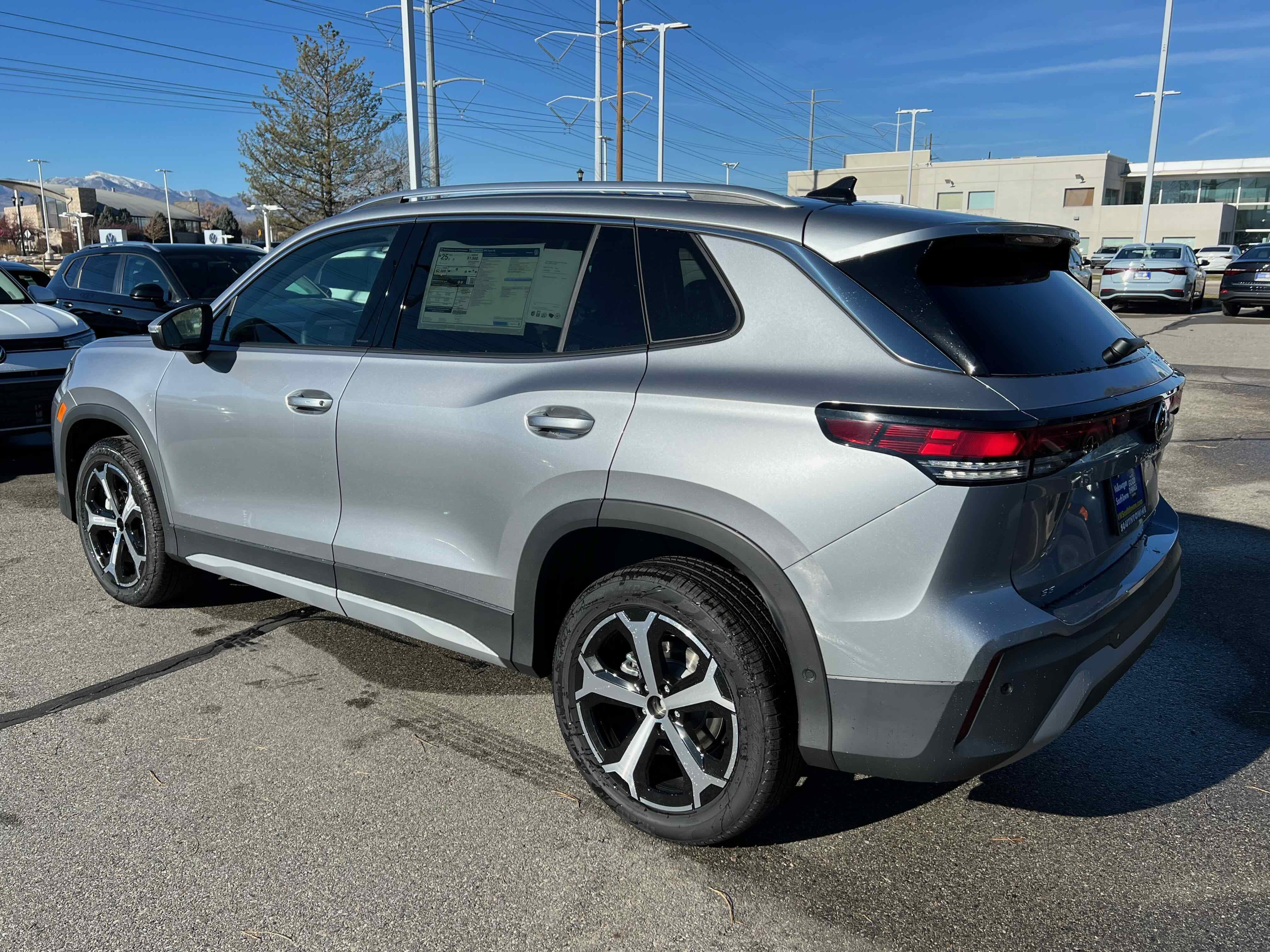 2026 Volkswagen Tiguan SE