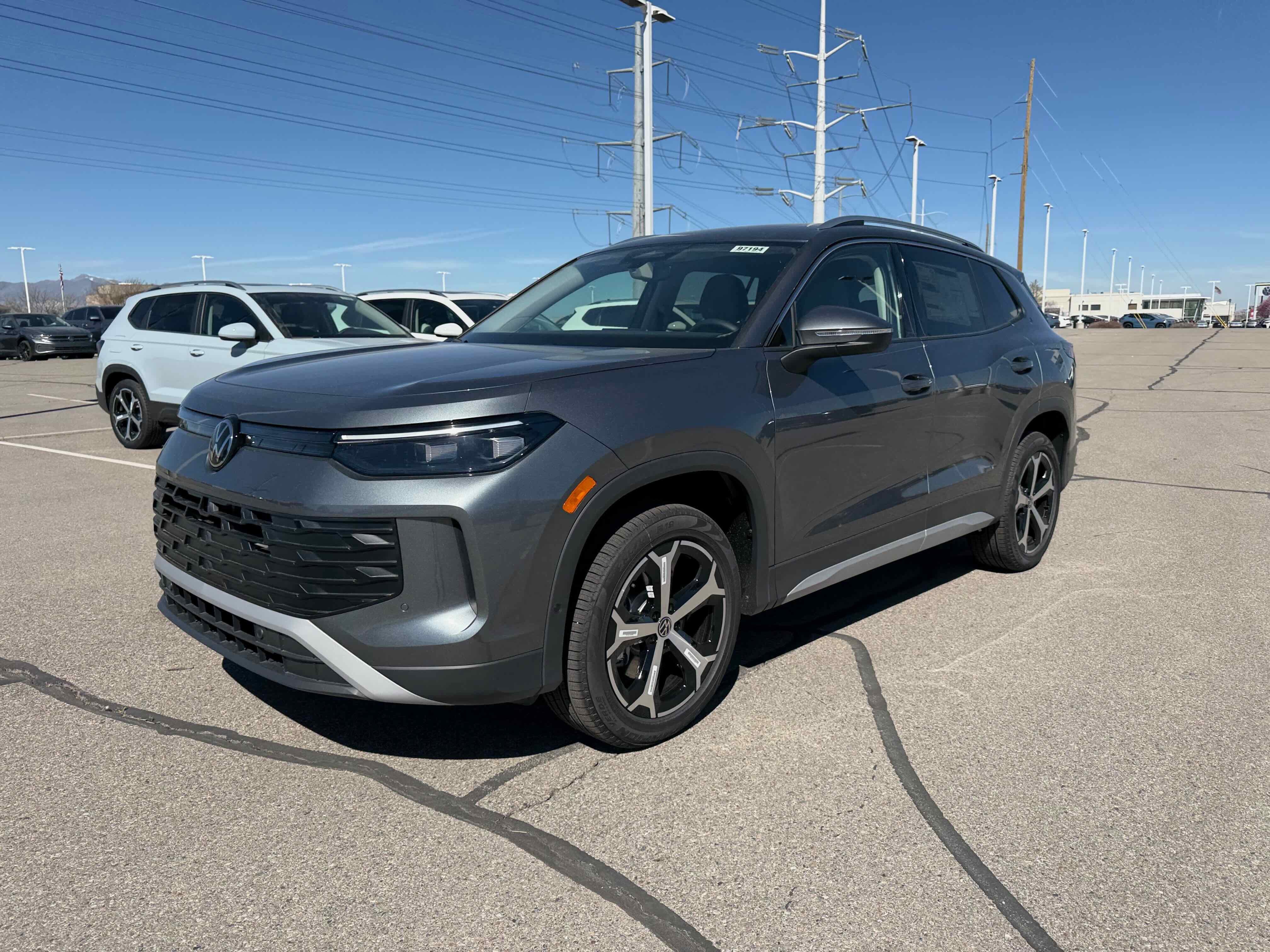 2026 Volkswagen Tiguan SE