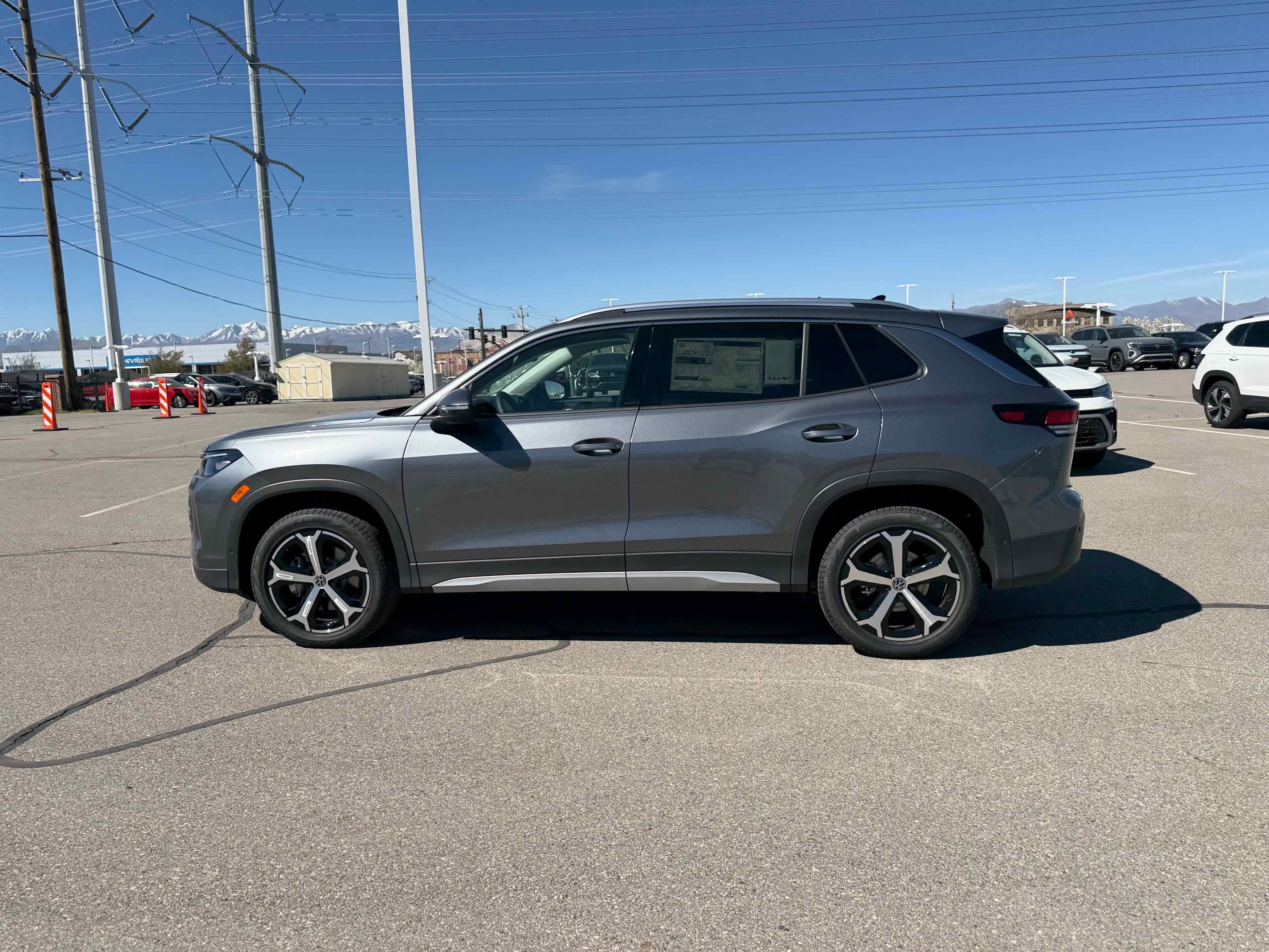 2026 Volkswagen Tiguan SE