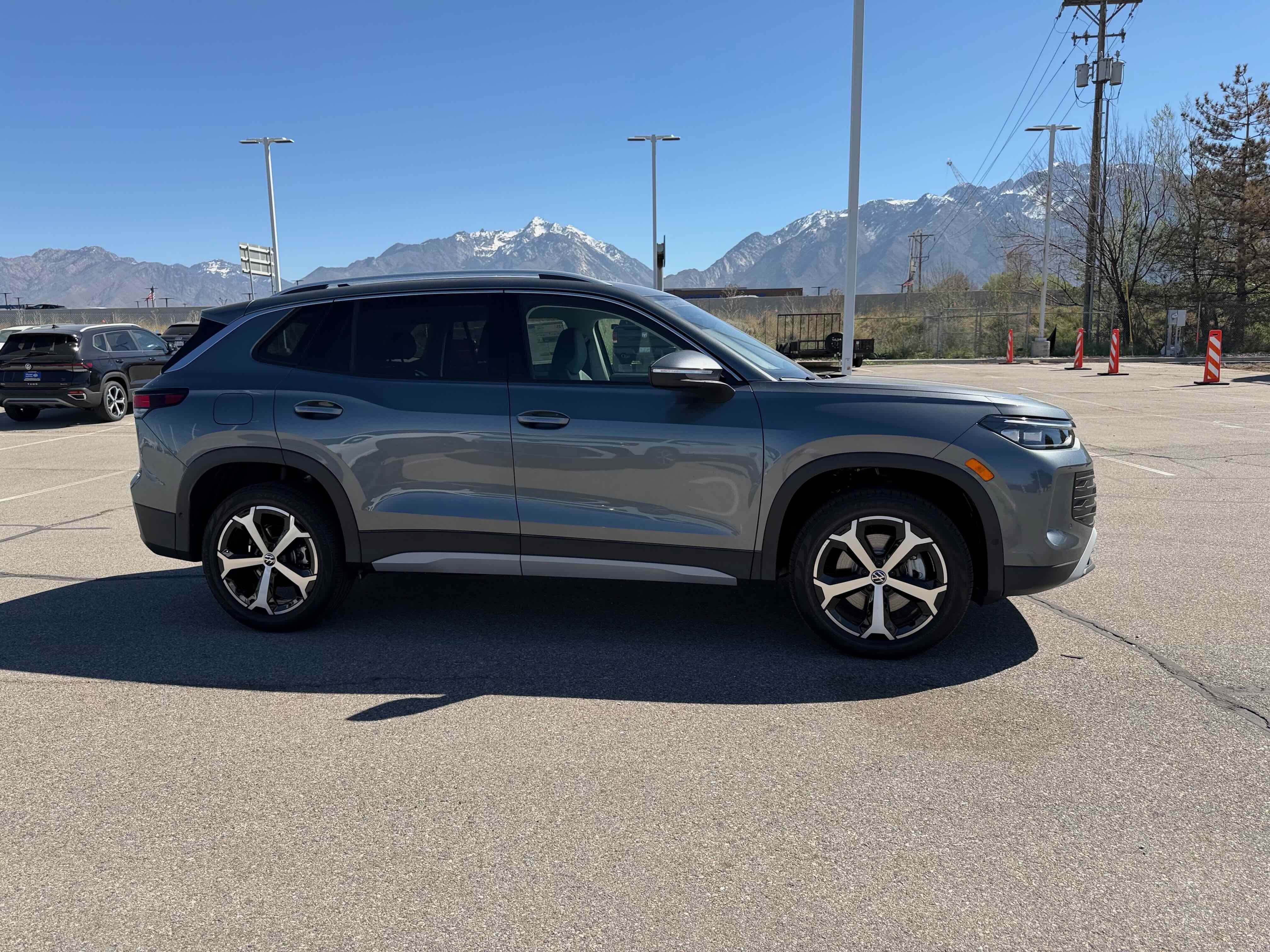 2026 Volkswagen Tiguan SE