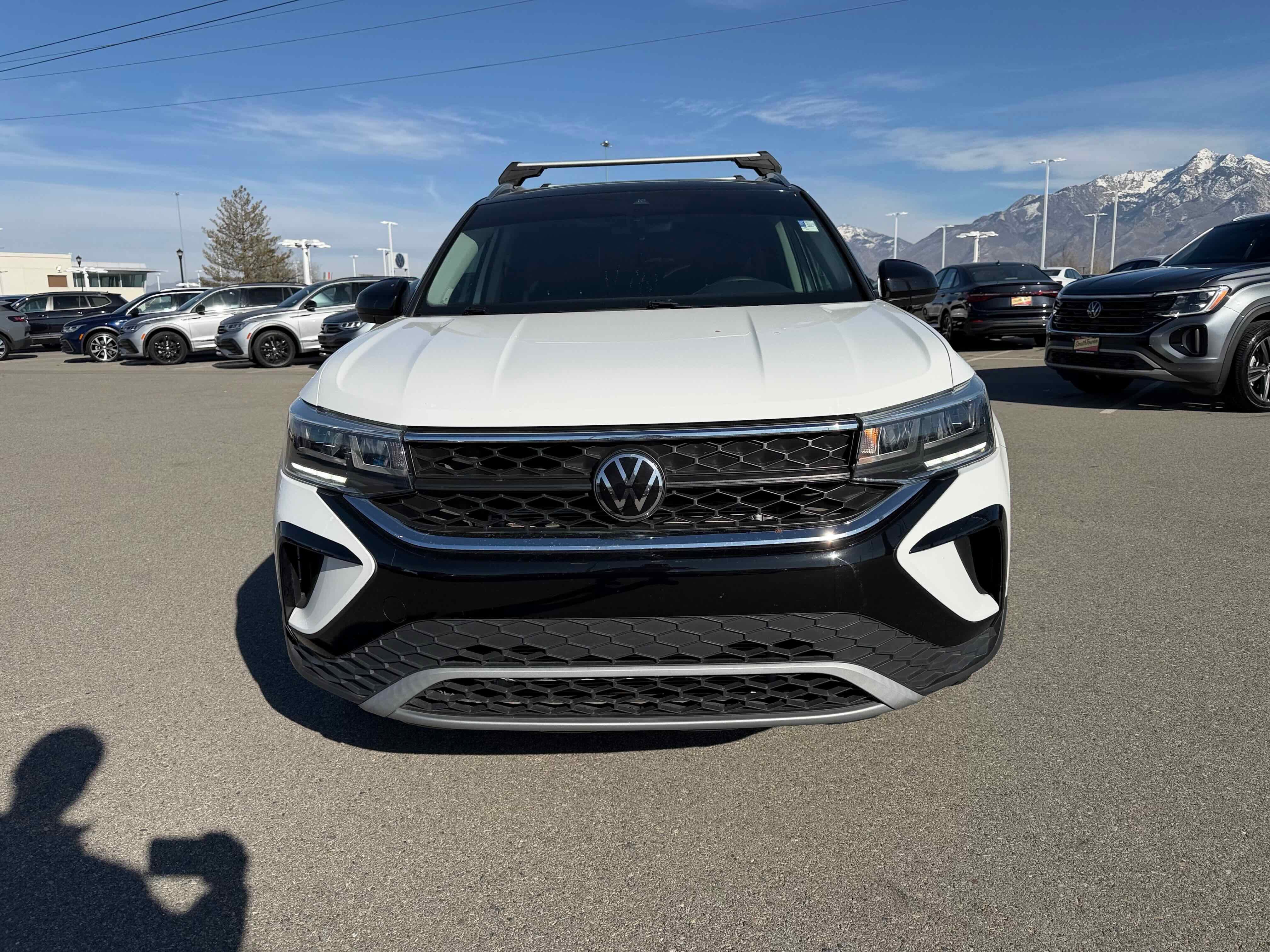 2023 Volkswagen Taos SE