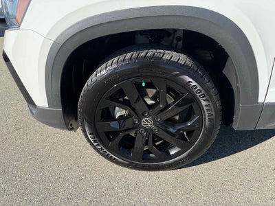 2023 Volkswagen Taos SE