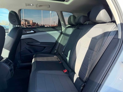 2023 Volkswagen Taos SE